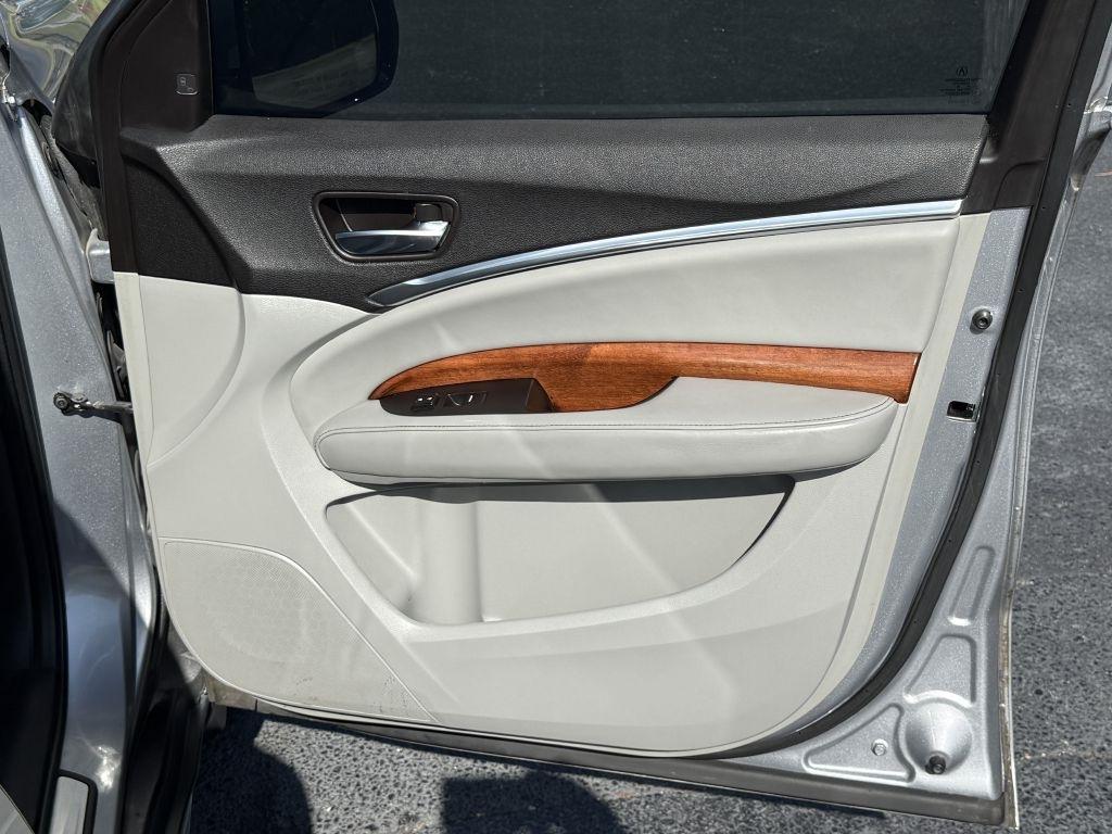 Acura MDX 9-Spd AT Advance Package 2017