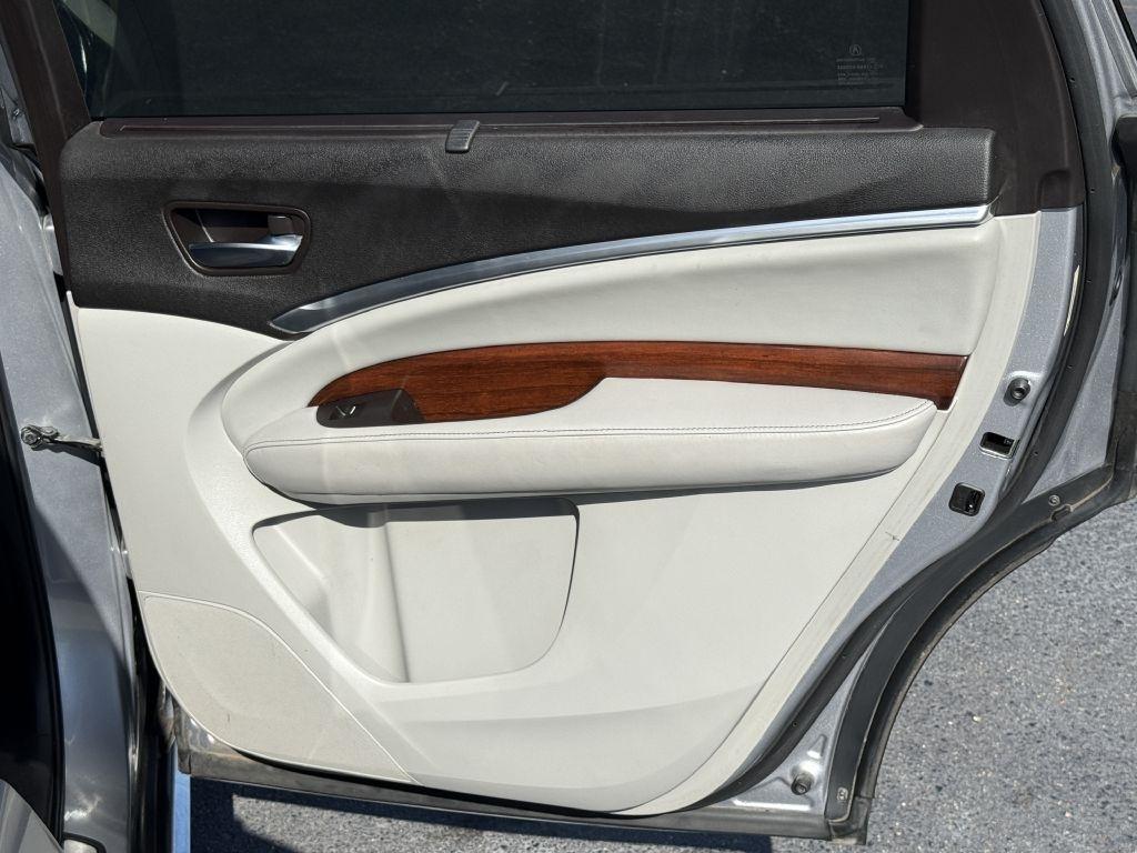 Acura MDX 9-Spd AT Advance Package 2017