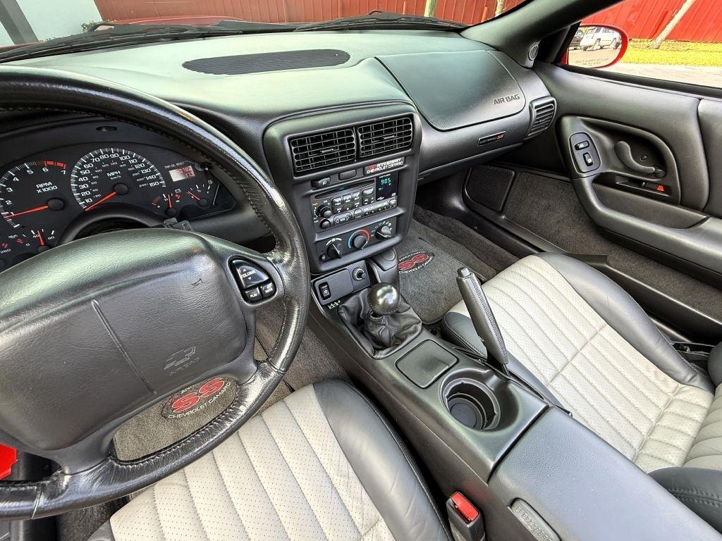 Chevrolet Camaro SS Convertible 2002