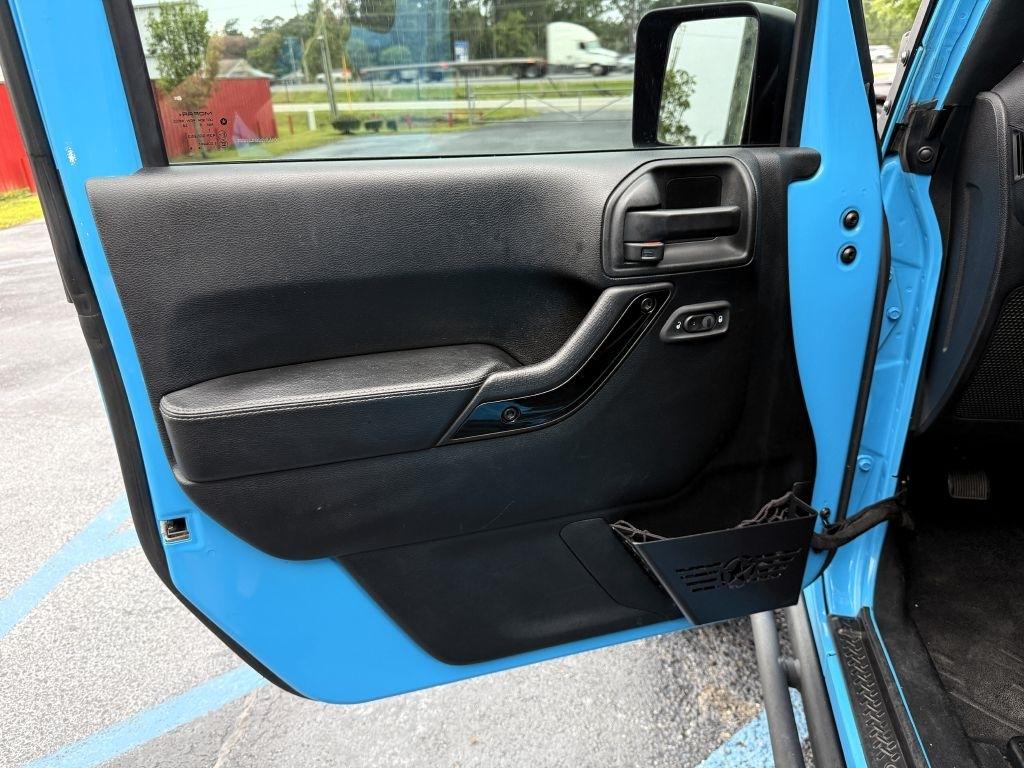 Jeep Wrangler Sahara 4WD 2017