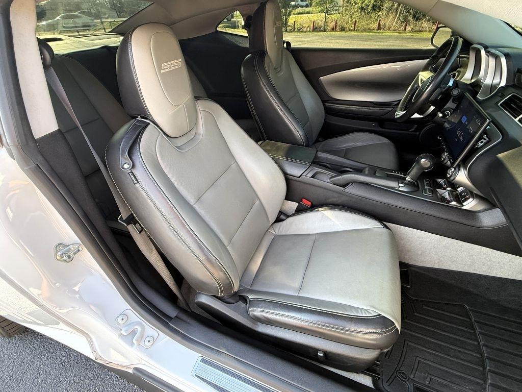 Chevrolet Camaro 2SS Coupe 2011
