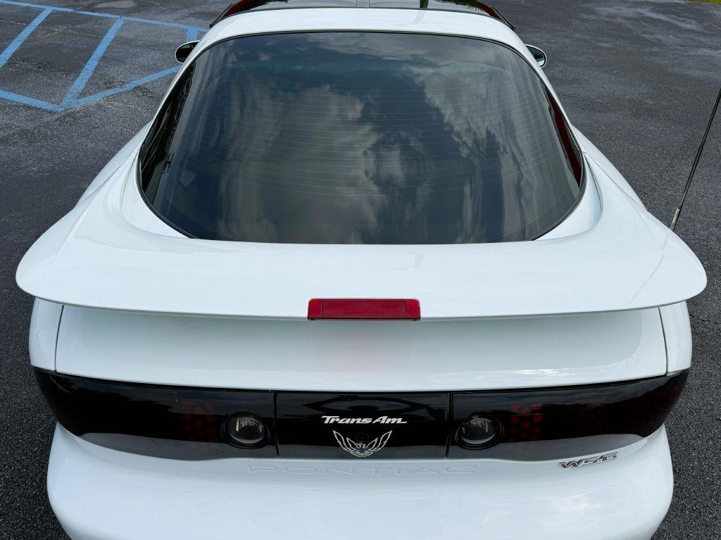 Pontiac Firebird Formula Coupe 2002