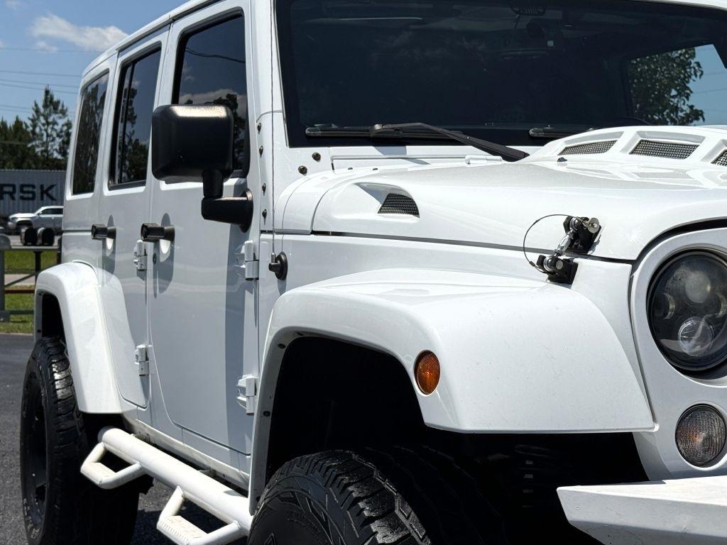Jeep Wrangler Unlimited Sahara 4WD 2016