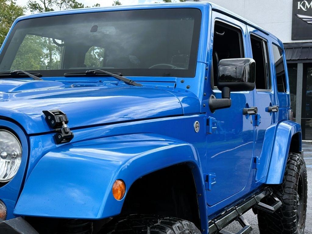 Jeep Wrangler Unlimited Sahara 4WD 2015