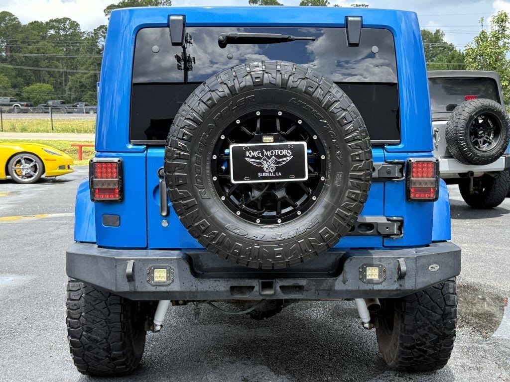Jeep Wrangler Unlimited Sahara 4WD 2015