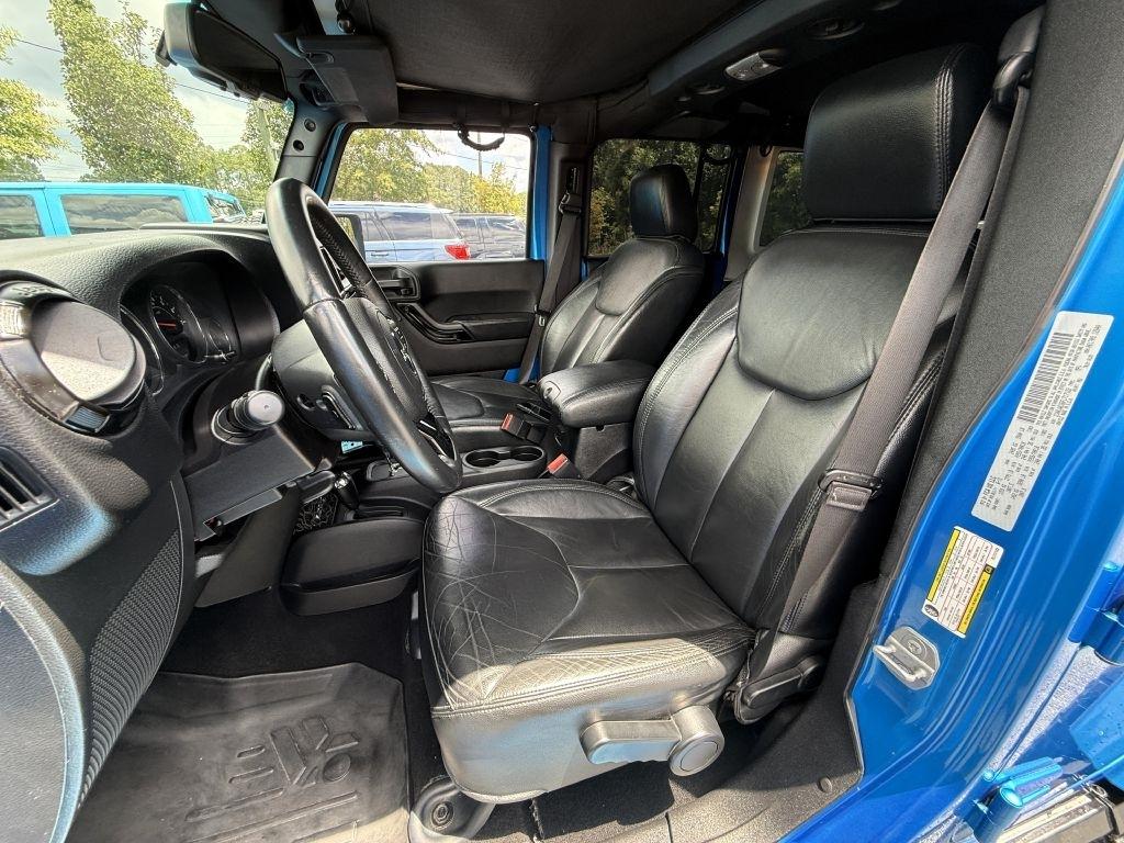 Jeep Wrangler Unlimited Sahara 4WD 2015