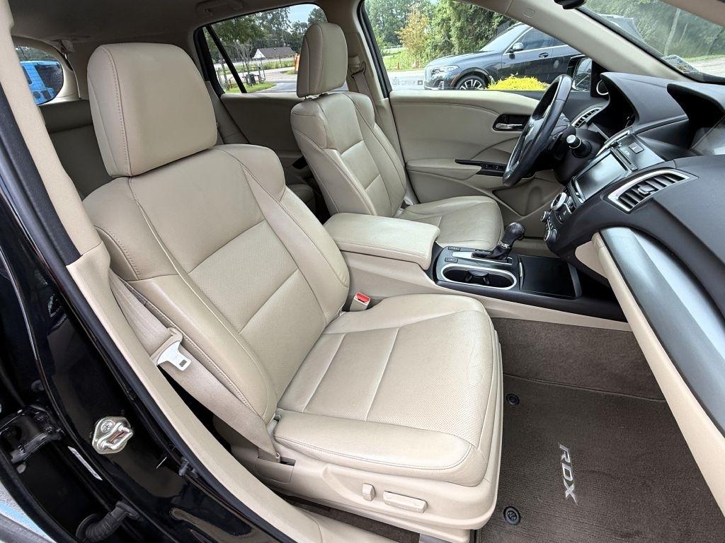 Acura RDX 6-Spd AT w/ Technology Package 2017