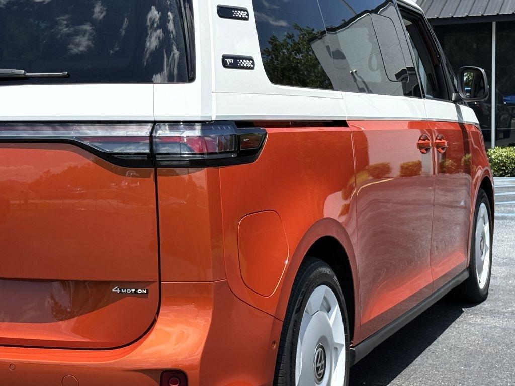 Volkswagen ID Buzz 1st Edition AWD 2025
