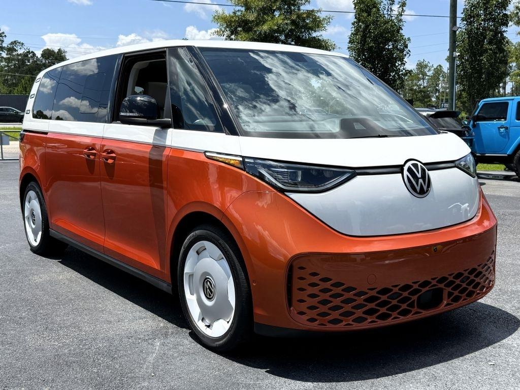 Volkswagen ID Buzz 1st Edition AWD 2025