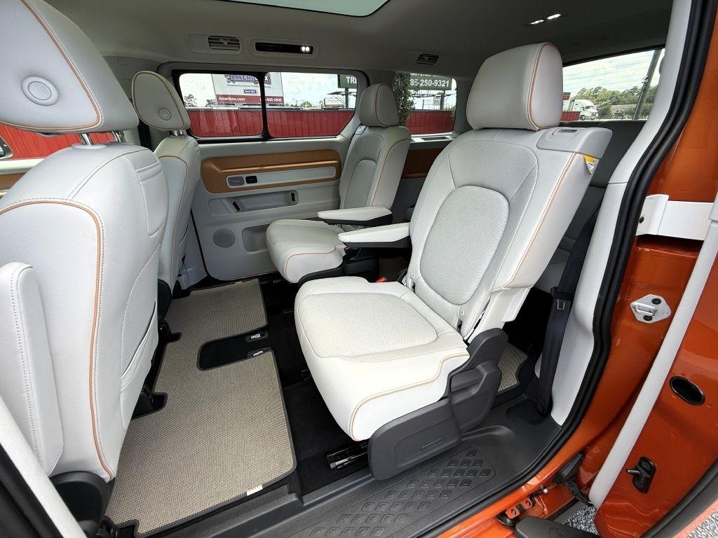 Volkswagen ID Buzz 1st Edition AWD 2025