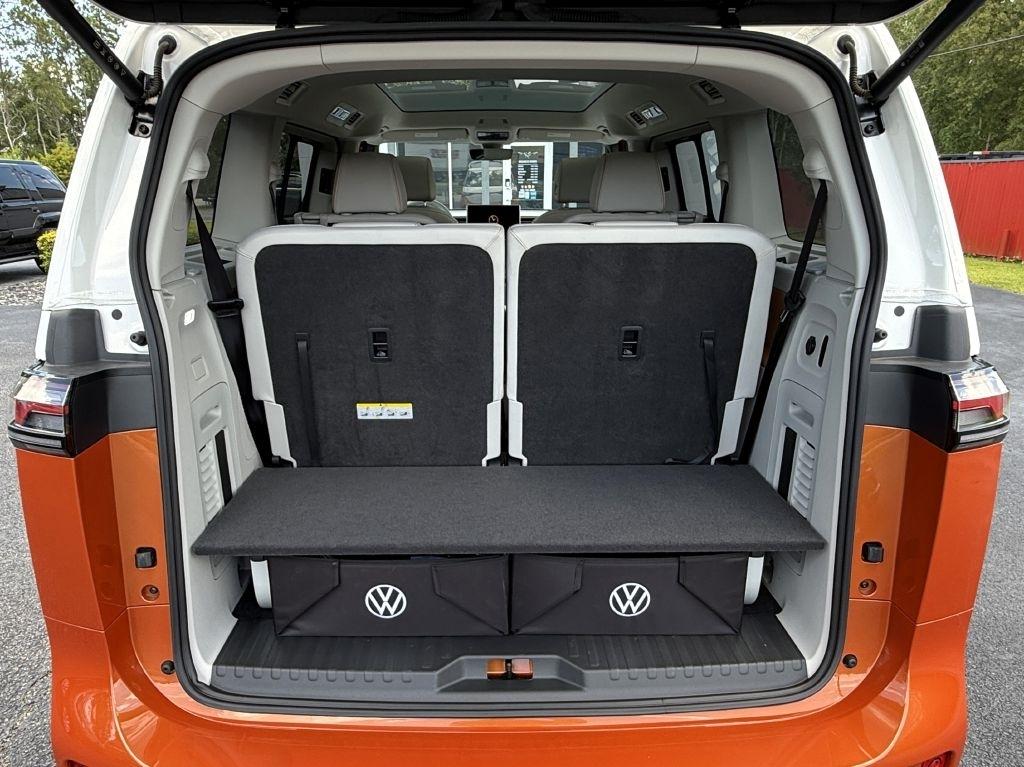 Volkswagen ID Buzz 1st Edition AWD 2025