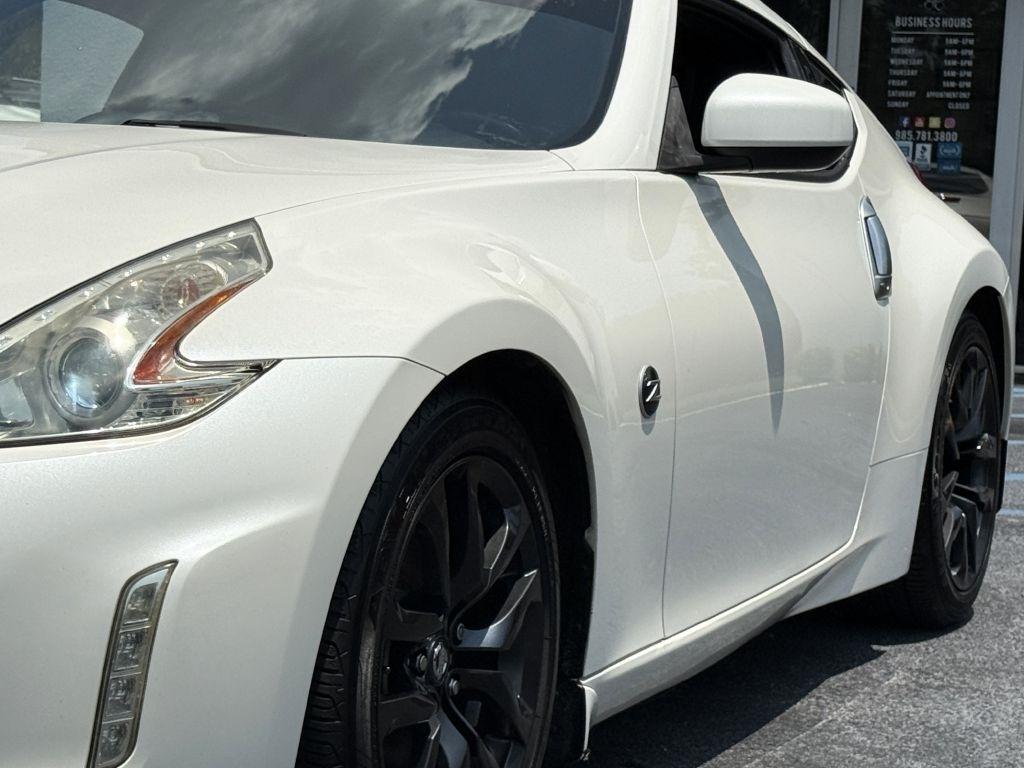 Nissan Z 370Z Coupe Touring 7AT 2016