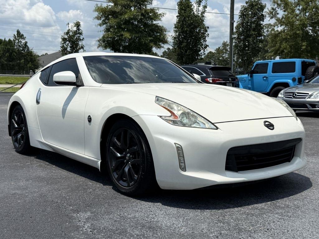 Nissan Z 370Z Coupe Touring 7AT 2016