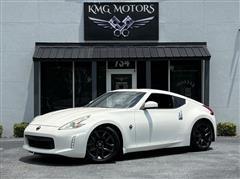 2016 Nissan Z 