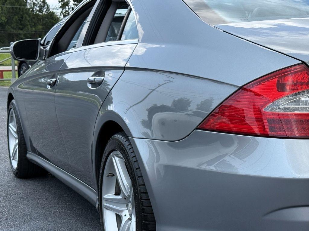 Mercedes-Benz CLS-Class CLS550 2011