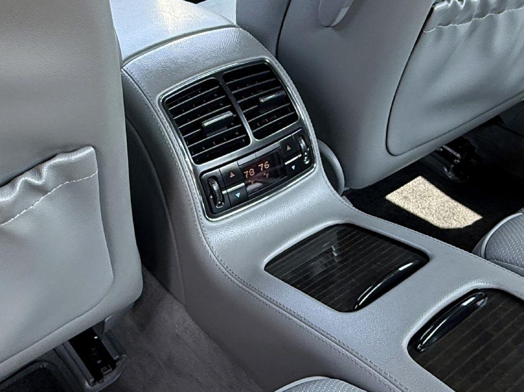 Mercedes-Benz CLS-Class CLS550 2011