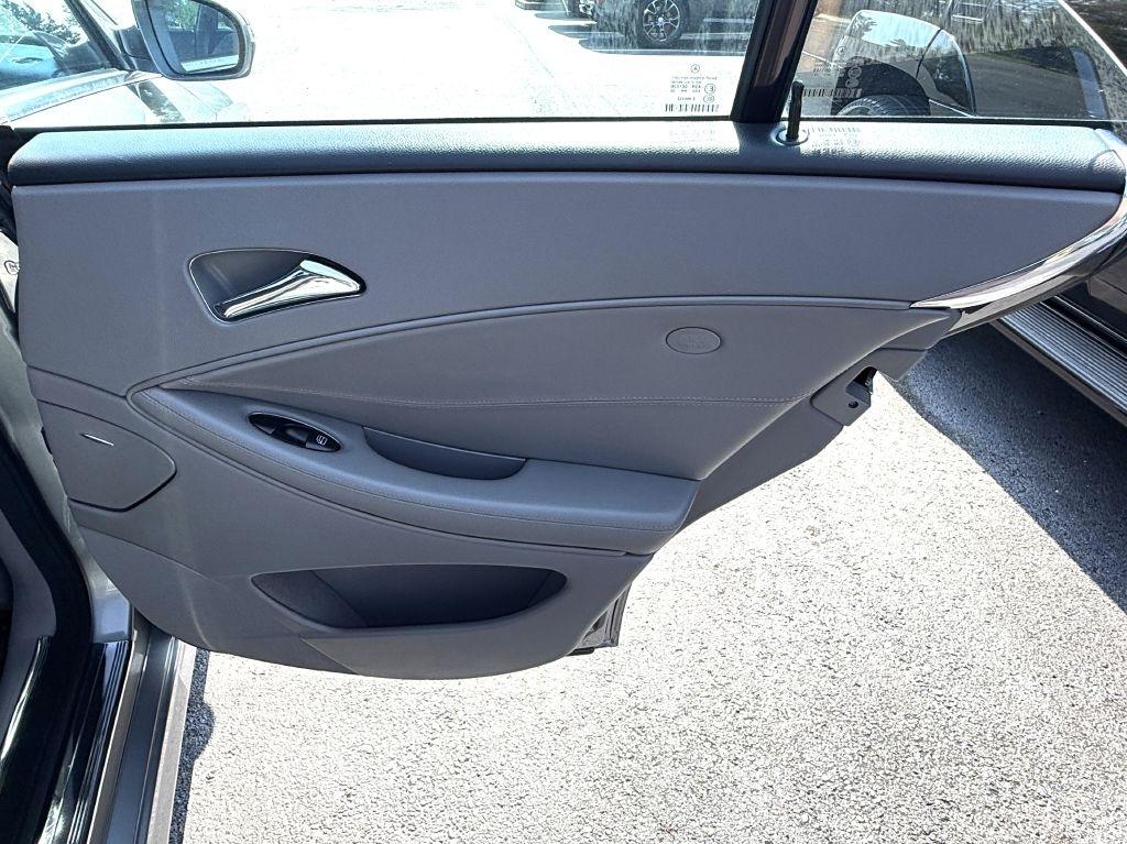Mercedes-Benz CLS-Class CLS550 2011