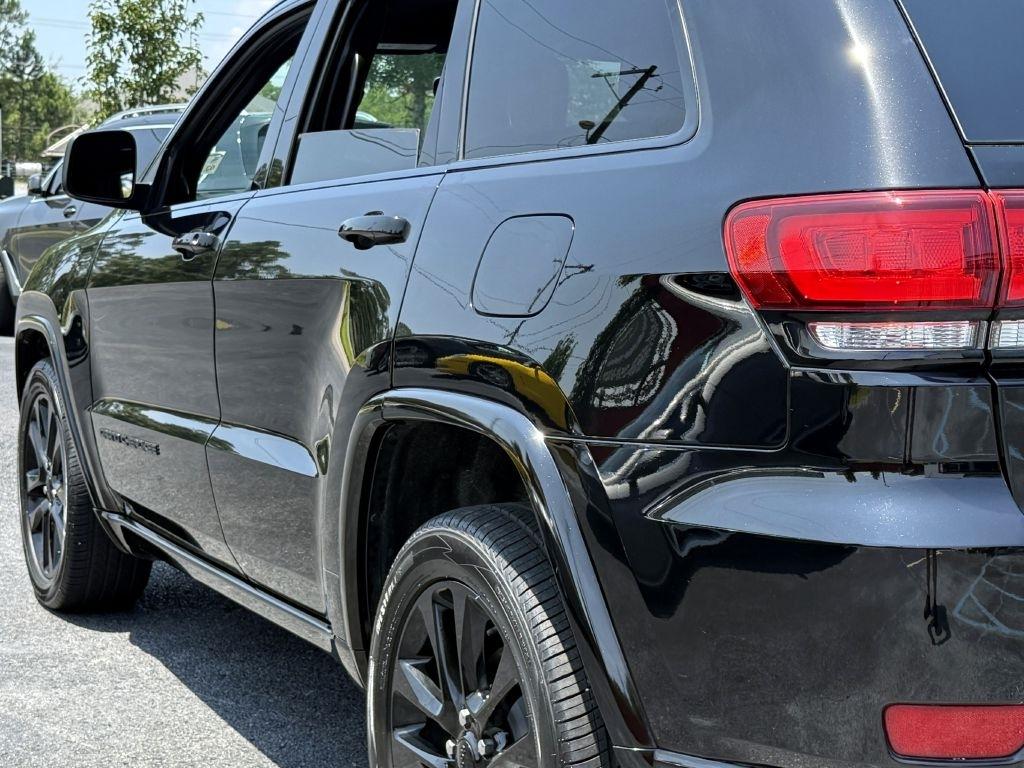 Jeep Grand Cherokee Laredo 4WD 2018
