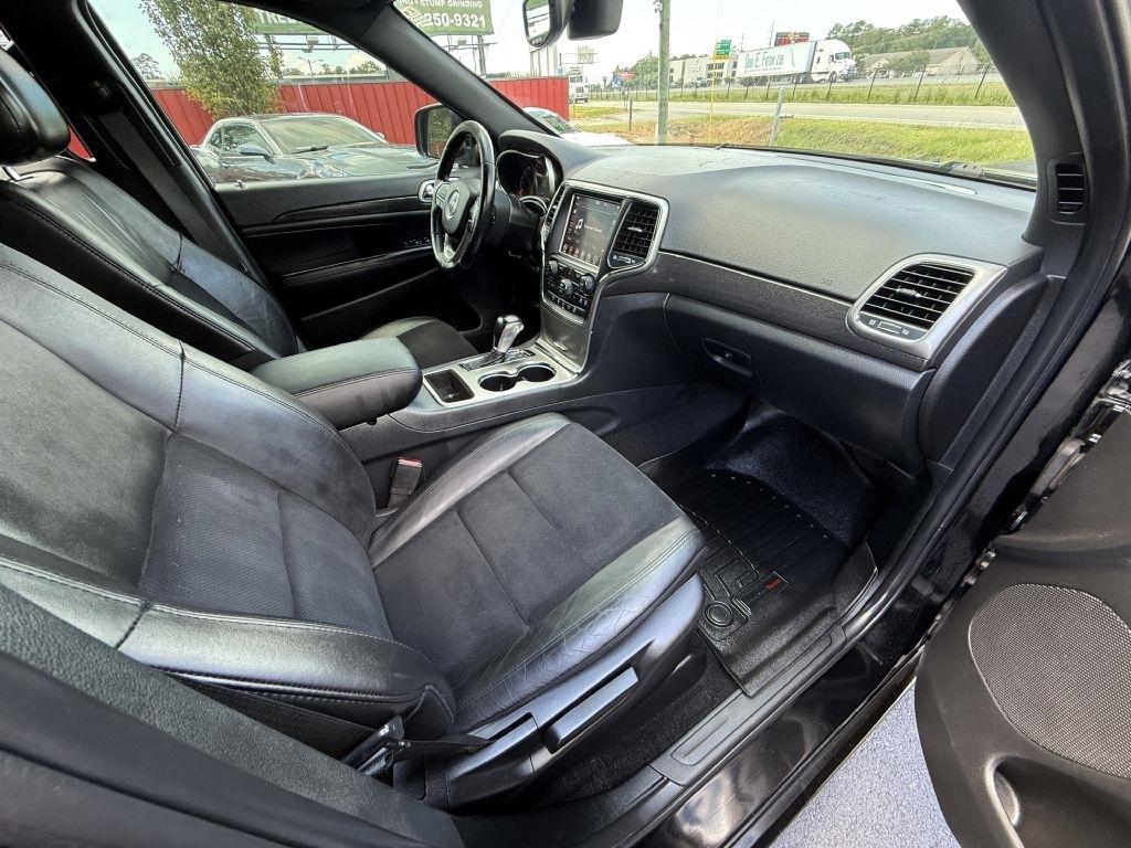 Jeep Grand Cherokee Laredo 4WD 2018