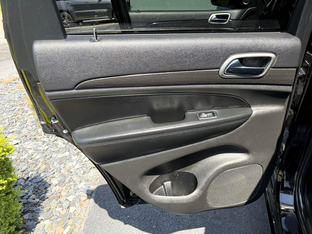 Jeep Grand Cherokee Laredo 4WD 2018
