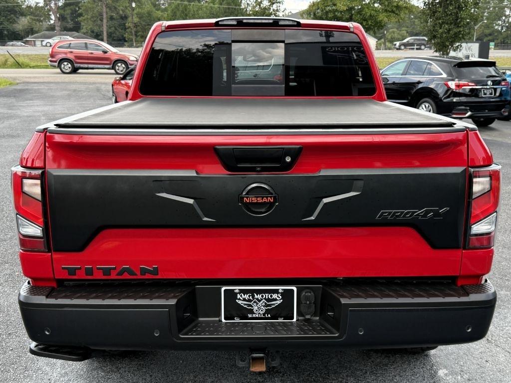 Nissan Titan SV Crew Cab 4WD 2021