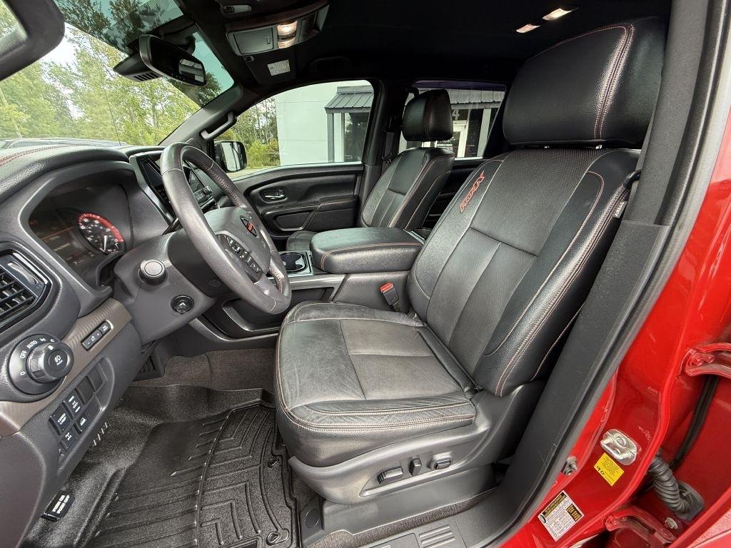 Nissan Titan SV Crew Cab 4WD 2021