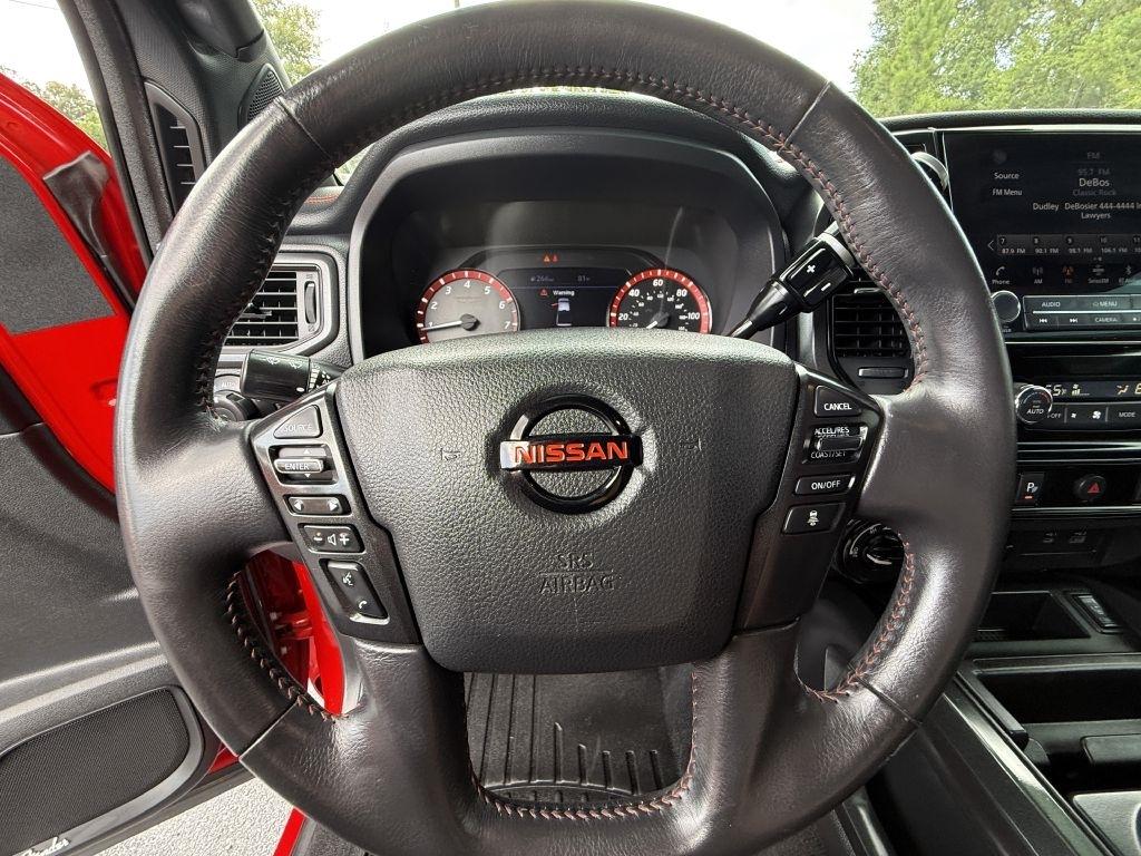 Nissan Titan SV Crew Cab 4WD 2021