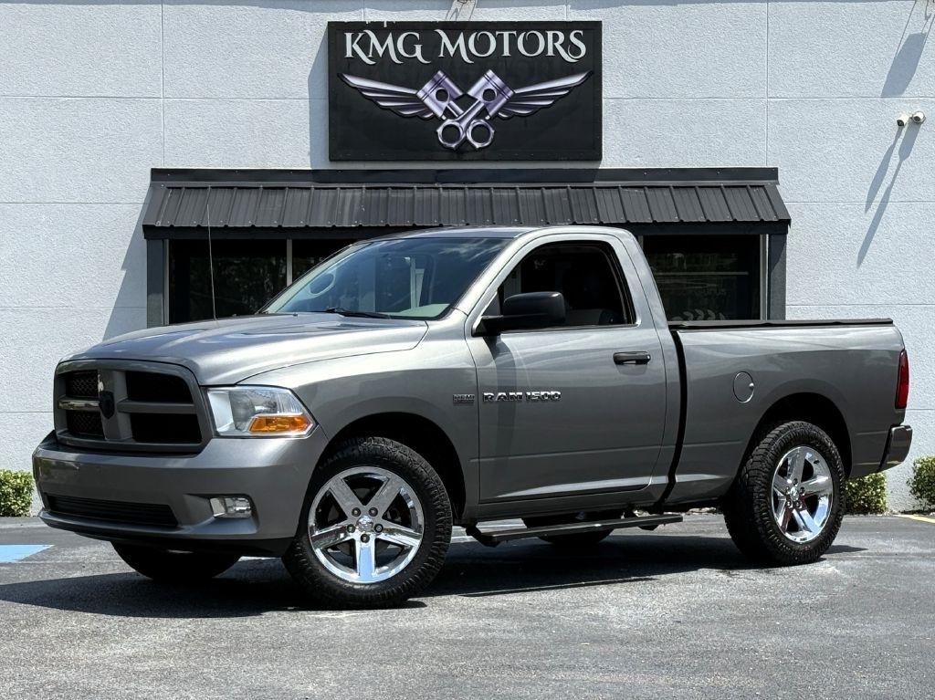 2012 Dodge 1500 4WD Reg Cab 120.5" Express