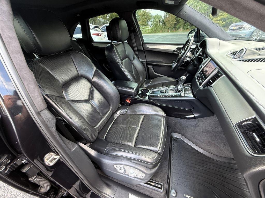 Porsche Macan Turbo 2017