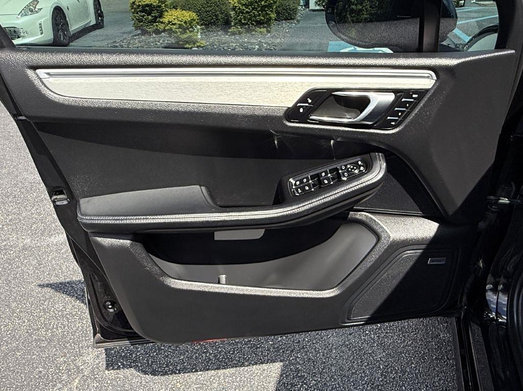 Porsche Macan Turbo 2017