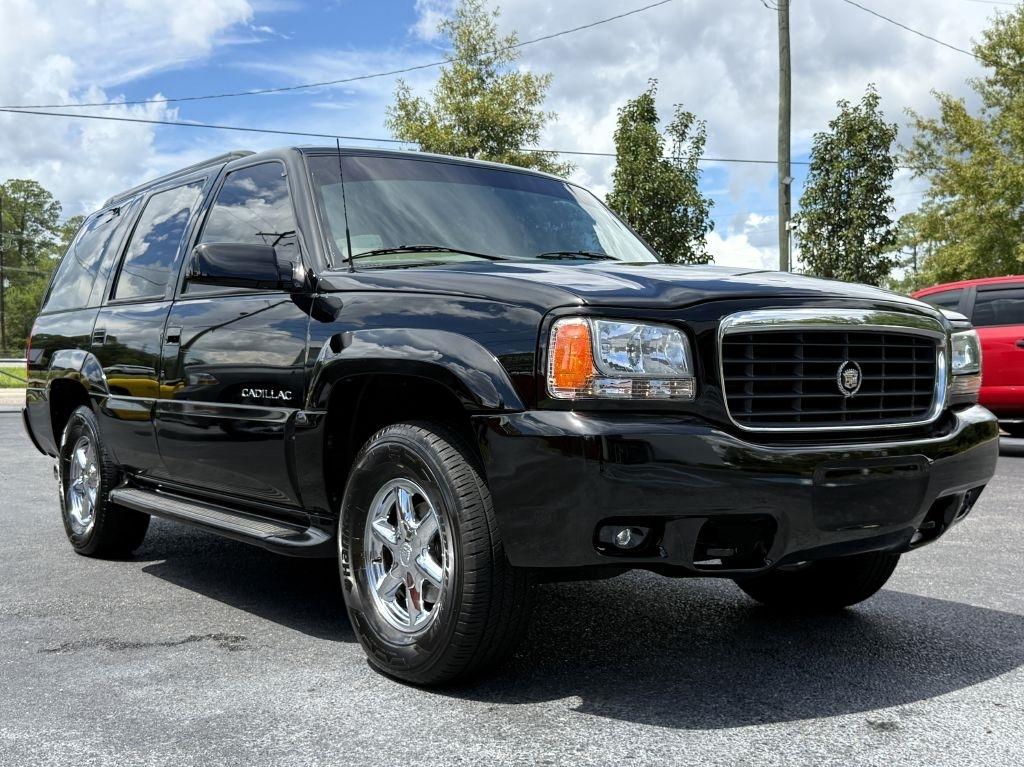 Cadillac Escalade 4WD 2000