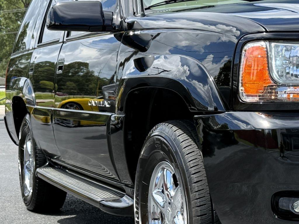 Cadillac Escalade 4WD 2000
