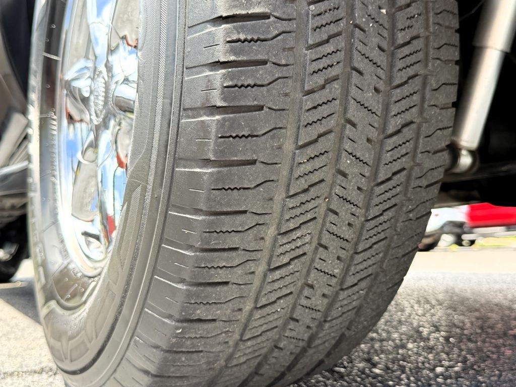 Cadillac Escalade 4WD 2000