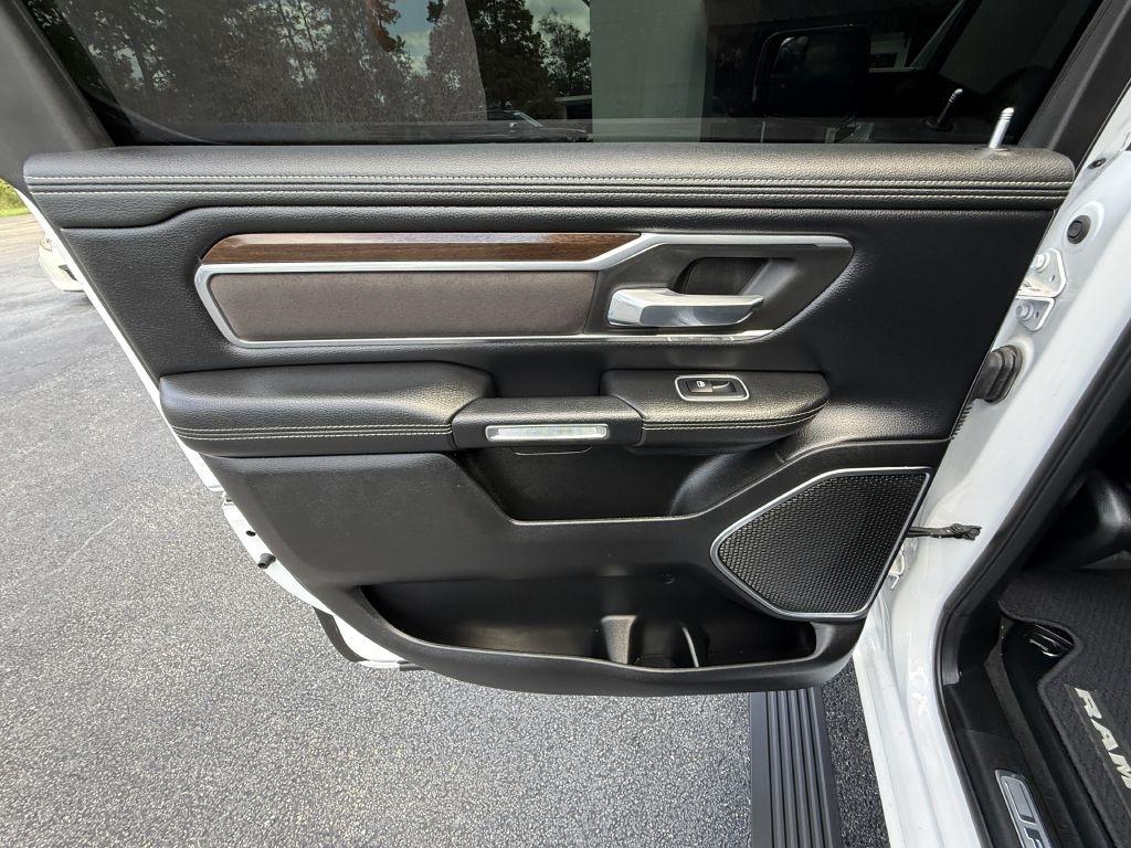 RAM 1500 Limited Crew Cab 4WD SWB 2021