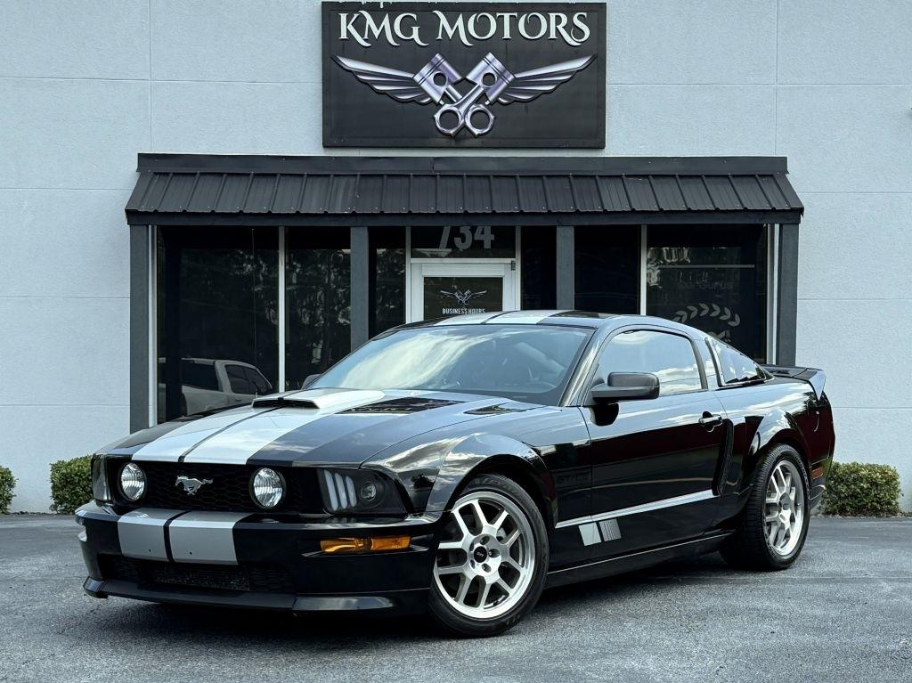 2008 Ford Mustang GT Deluxe Coupe