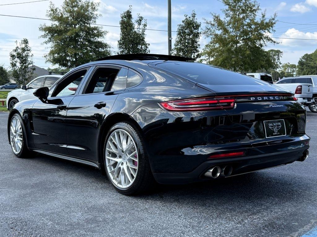 Porsche Panamera 4 2018