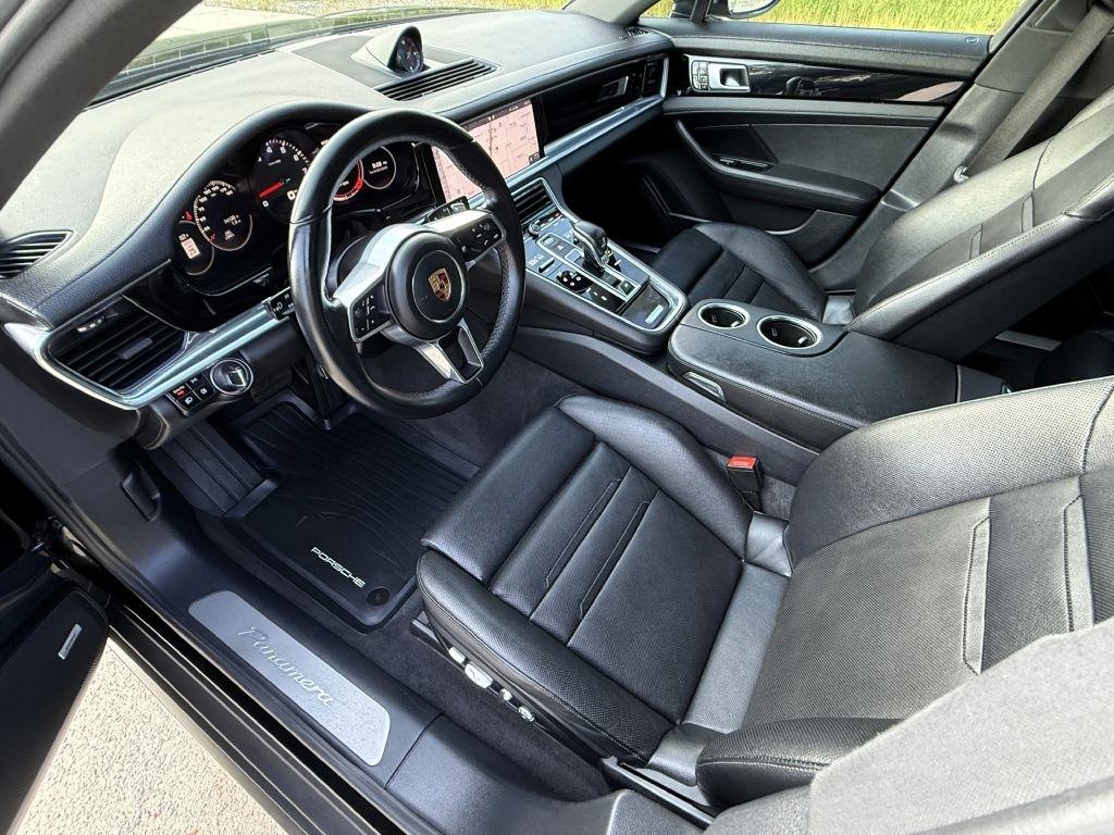 Porsche Panamera 4 2018