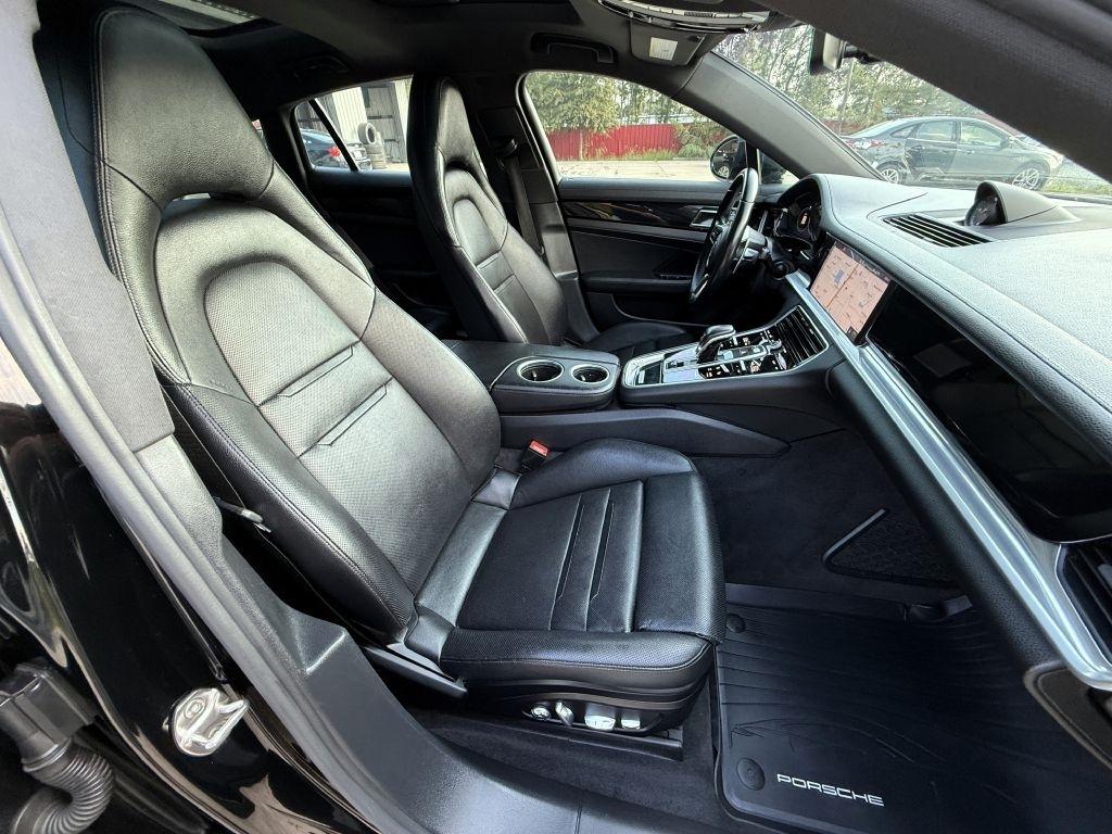 Porsche Panamera 4 2018