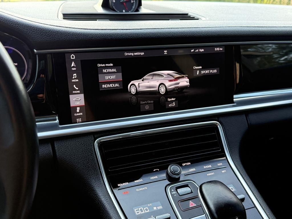 Porsche Panamera 4 2018