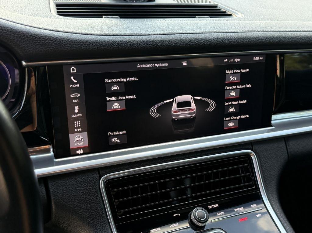 Porsche Panamera 4 2018
