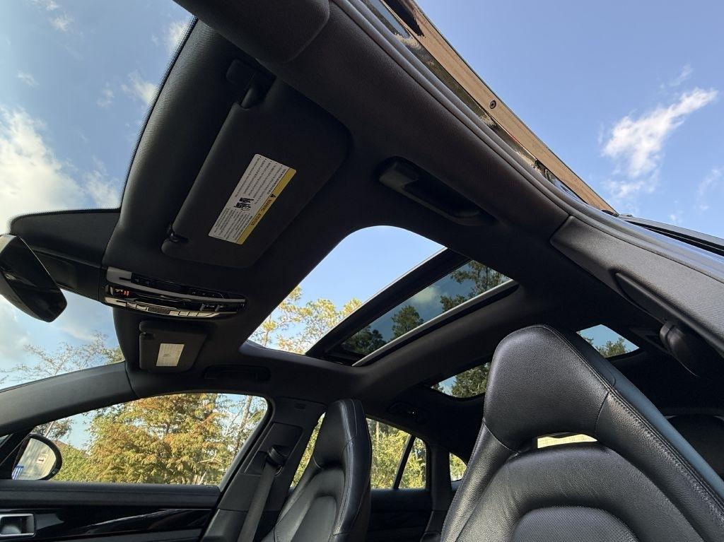 Porsche Panamera 4 2018