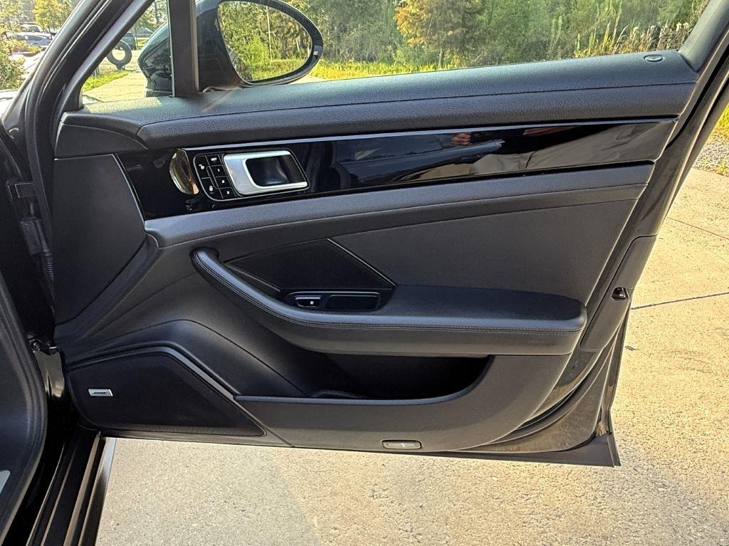 Porsche Panamera 4 2018