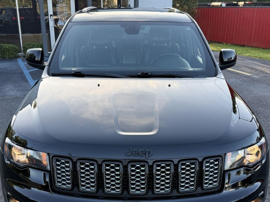 Jeep Grand Cherokee Laredo 2WD 2020