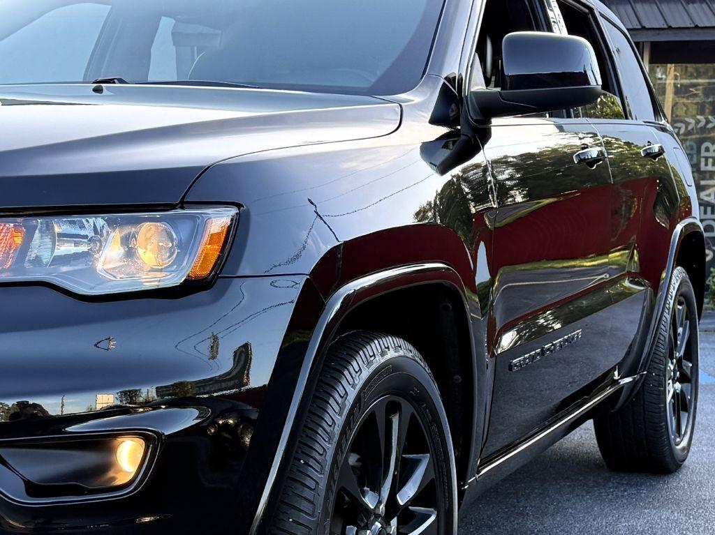 Jeep Grand Cherokee Laredo 2WD 2020