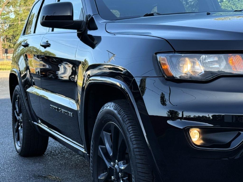 Jeep Grand Cherokee Laredo 2WD 2020