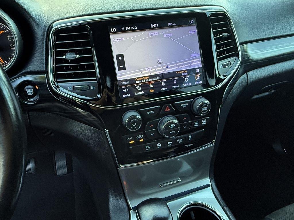 Jeep Grand Cherokee Laredo 2WD 2020