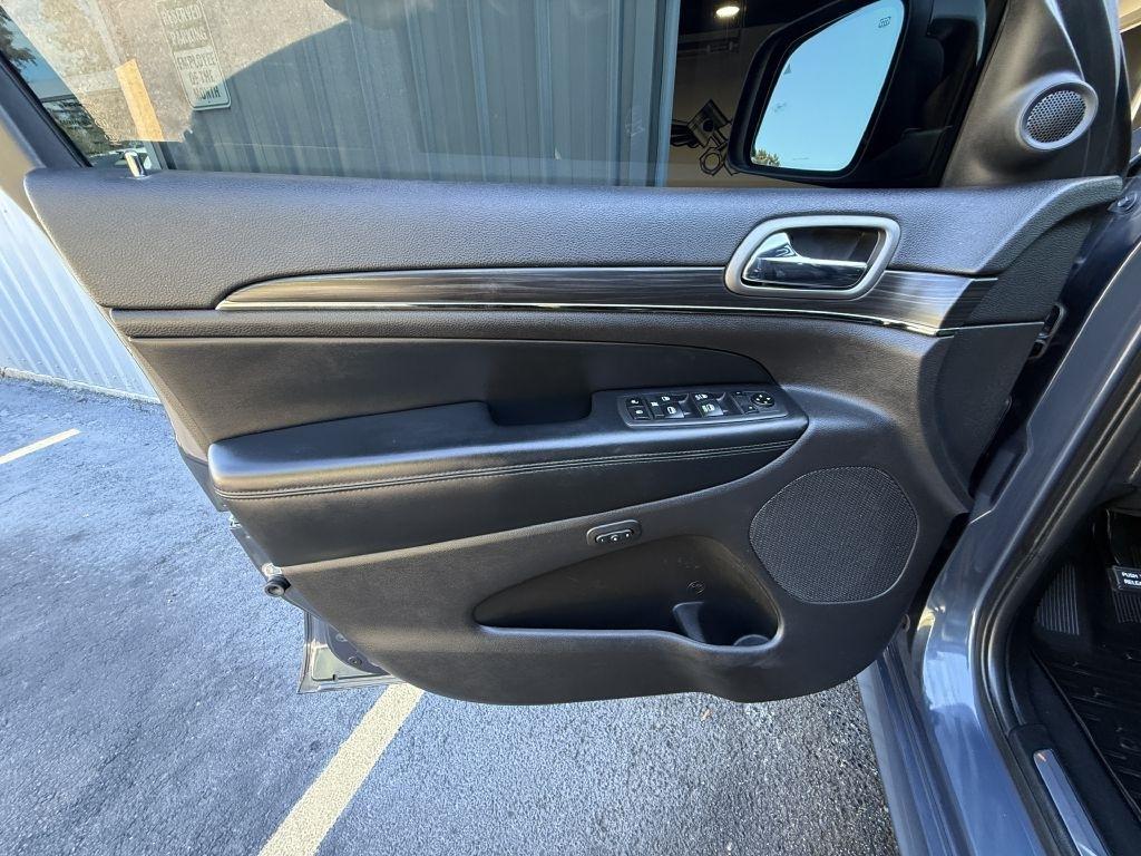 Jeep Grand Cherokee Limited 2WD 2020