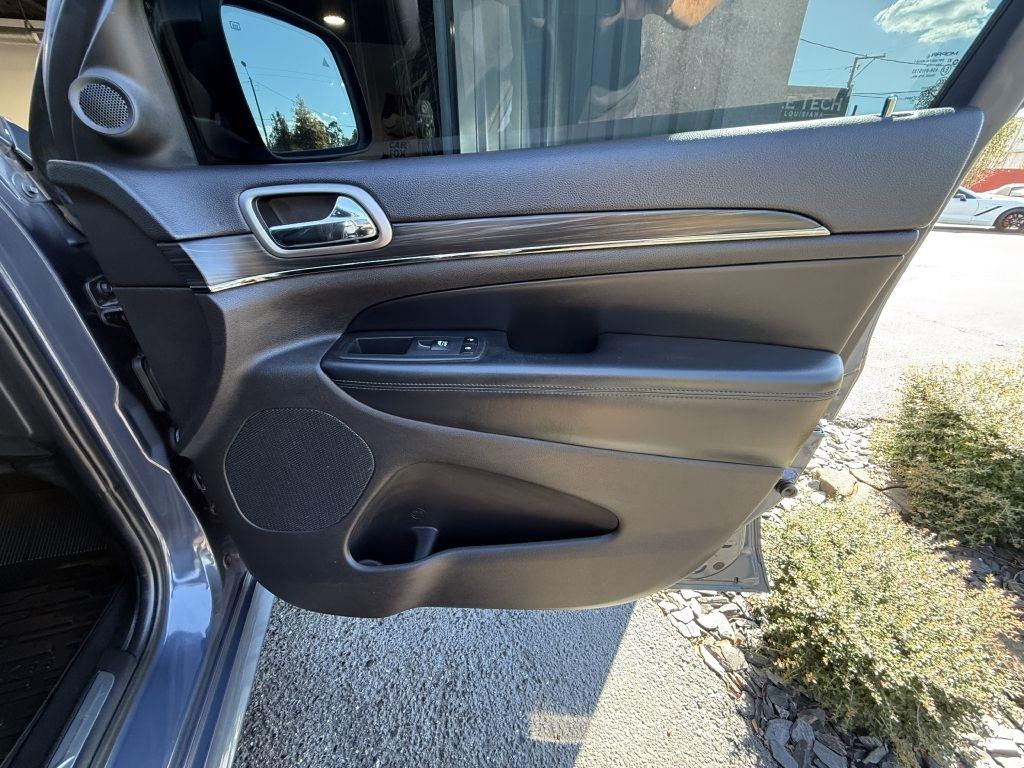 Jeep Grand Cherokee Limited 2WD 2020