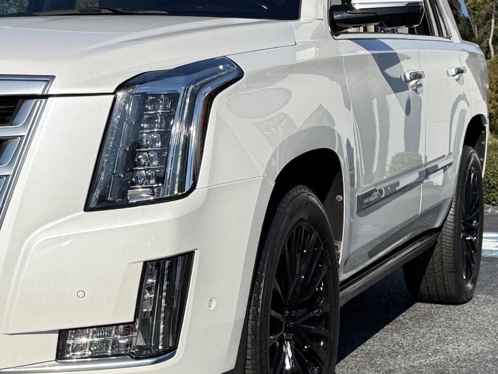 Cadillac Escalade Premium Luxury AWD 2020