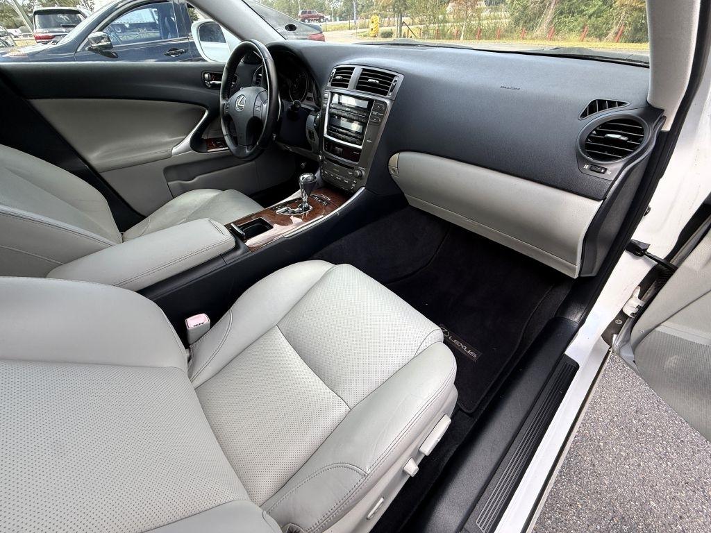 Lexus IS 250 RWD 2006